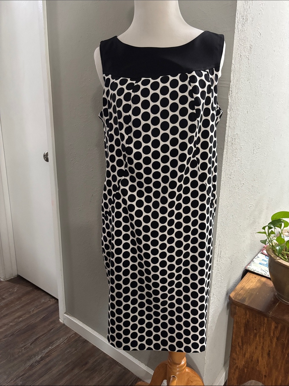 AGB Black and White Polka Dot Sheath Dress
